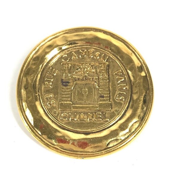 Auth CHANEL Vintage Round logo Cambon Retro Accessories Small Items Brooch Metal